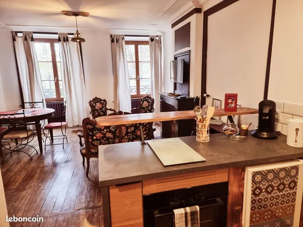 COLOCATION pour professionnels - Appartement T3 meublé au calme - CENTRE VILLE bellac- rénové