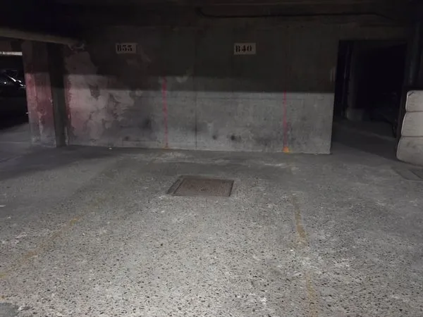 Parking - Puteaux sous terrain