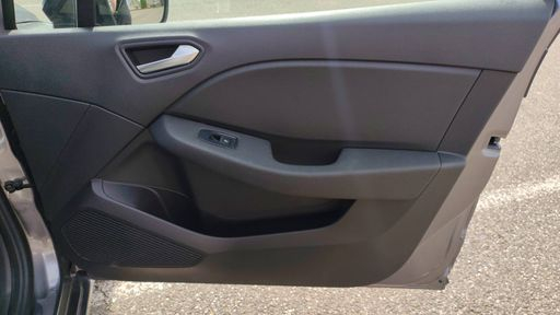 Renault Clio 1.6 E-Tech 140 Hybride BVA6 - Evolution – 2024 – 27580 km – Hybride essence – Boîte Automatique — photo 21