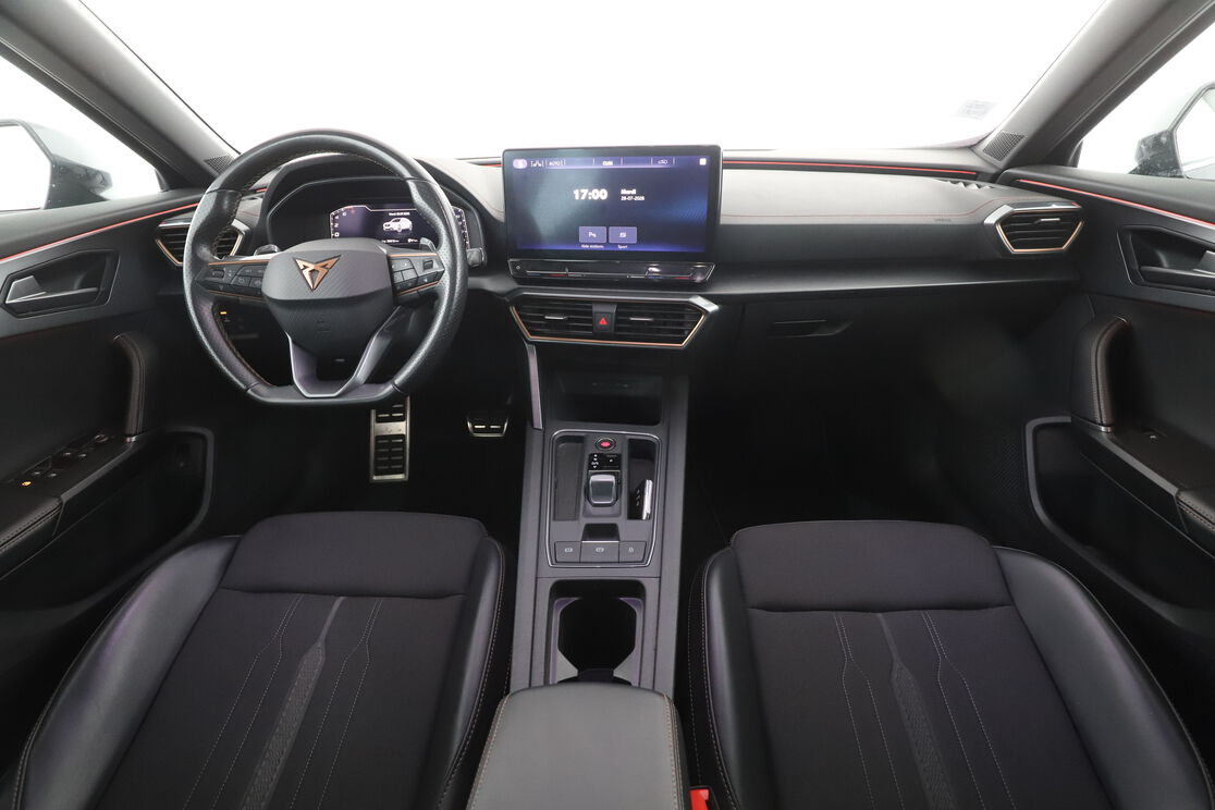 Cupra Formentor 1.4 e-Hybrid VZ DSG6 — photo 11