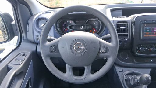 Opel Vivaro Combi 1.6 CDTi BiTurbo 125 - Pack Clim + – 2017 – 126133 km – Diesel – Boîte Manuelle — photo 29