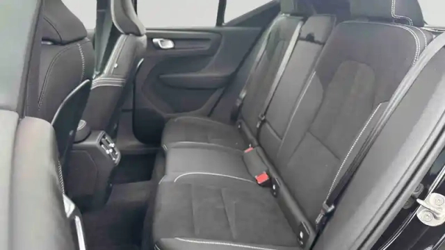 Volvo Ex40 single extended range 252 ch 1edt — photo 12