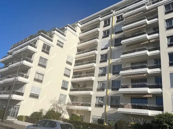 Stationnement Location Vincennes 100€
