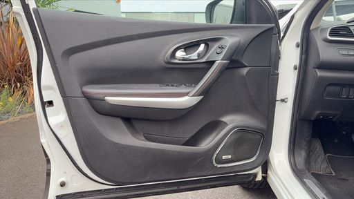 Renault Kadjar 1.2 TCe 130 Energy EDC7 - Black – 2017 – 129245 km – Essence – Boîte Automatique — photo 24