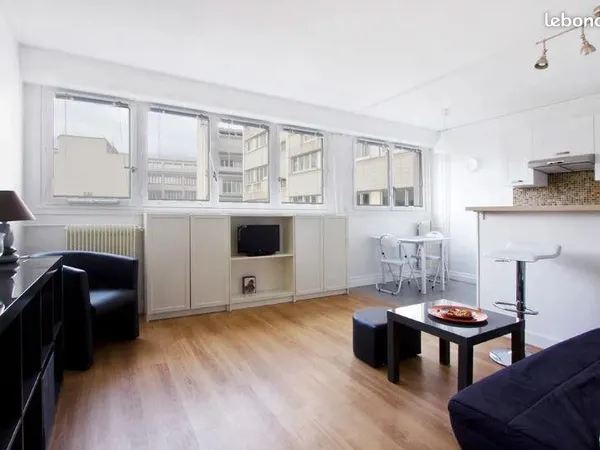 2 pièces à louer Paris 11ème