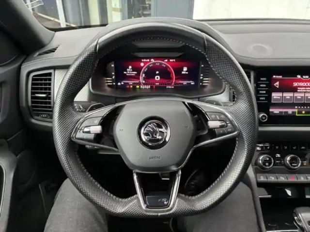Skoda Kodiaq 2.0 tdi 150ch scr sportline dsg7 7 places — photo 14
