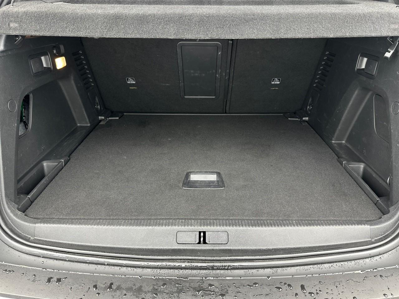 Peugeot 3008 puretech 130ch s&s eat8 gt — photo 6