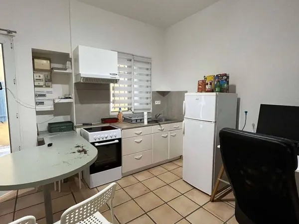 Studio 1 pièce 25 m²