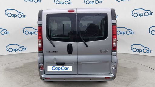 Renault Trafic Passenger L2 H1 2.0 dCI 115 - Expression – 2013 – 102821 km – Diesel – Boîte Manuelle — photo 17