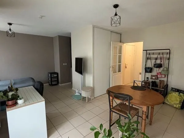 Studio 1 pièce 35 m²