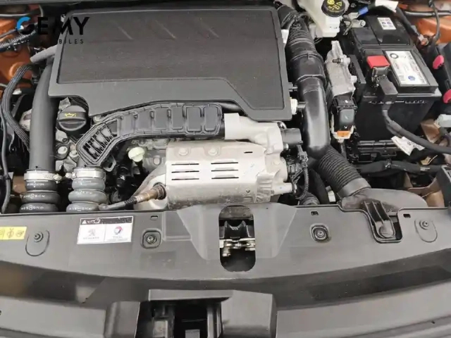 Peugeot 2008 puretech 100 s&amp;s bvm6 — photo 72