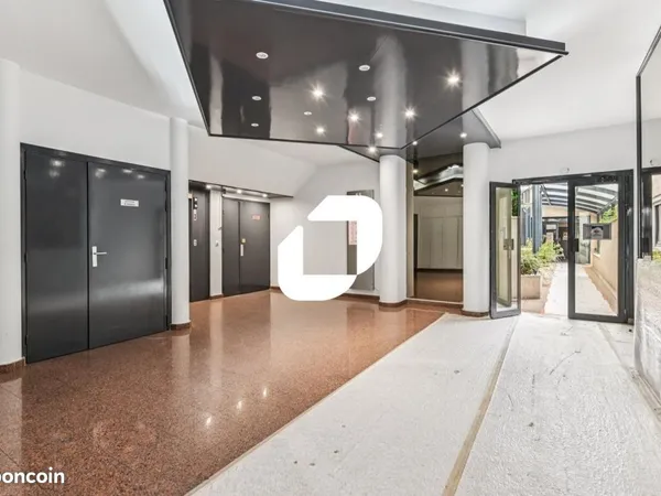 Bureaux 260 m²