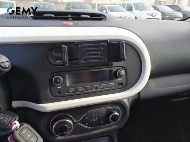 Renault Twingo iii achat intégral - 21 — photo 15