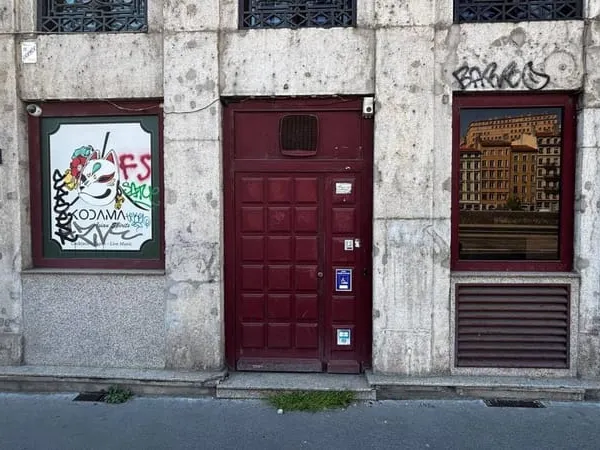 Local commercial 137 m²
