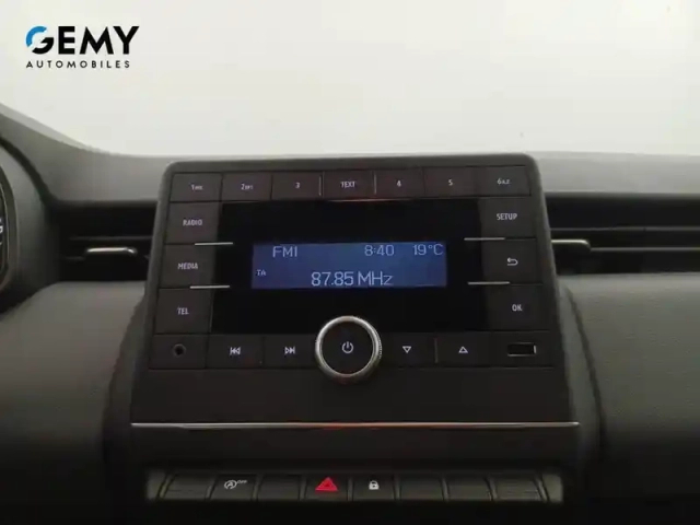 Renault Clio sce 65 — photo 14