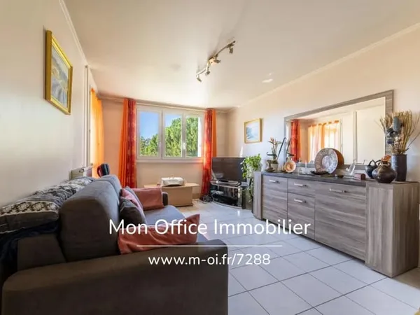 Référence : 7288-ETH. - Exclusivité - Appartement - 3 pièces - 75m2 - Aix-en-Provence