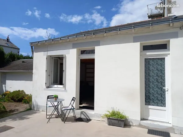 Studio 1 pièce 19 m²