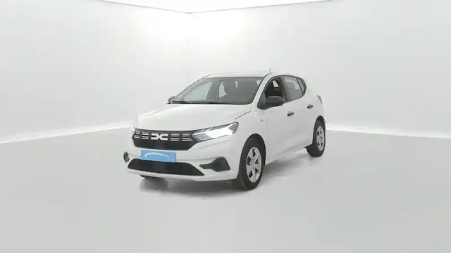 Dacia Sandero eco-g 100 — photo 1