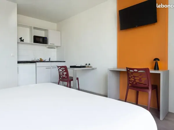 Investissement locatif - studio 4e + parking