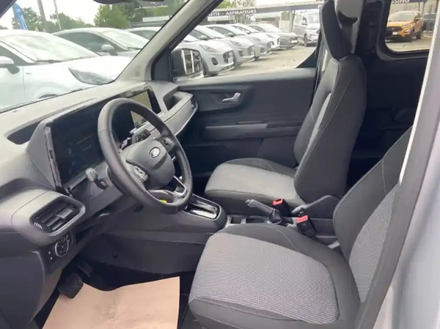 Ford Transit Courier fourgonnette 1.0 ecoboost 125ch trend dct7 — photo 10