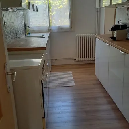 Location - Appartement F4 non meublé de 72m² avec balcon - Saint Affrique