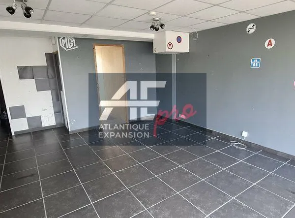 Local commercial 60 m² MONTOIR-DE-BRETAGNE