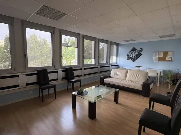 Bureaux 287 m²