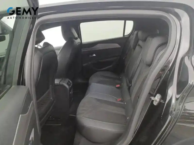Peugeot 308 phev 180 e-eat8 — photo 10