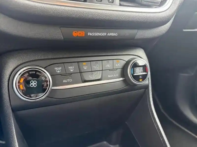 Ford Fiesta 1.0 ecoboost 100ch stop&amp;start titanium 5p — photo 15
