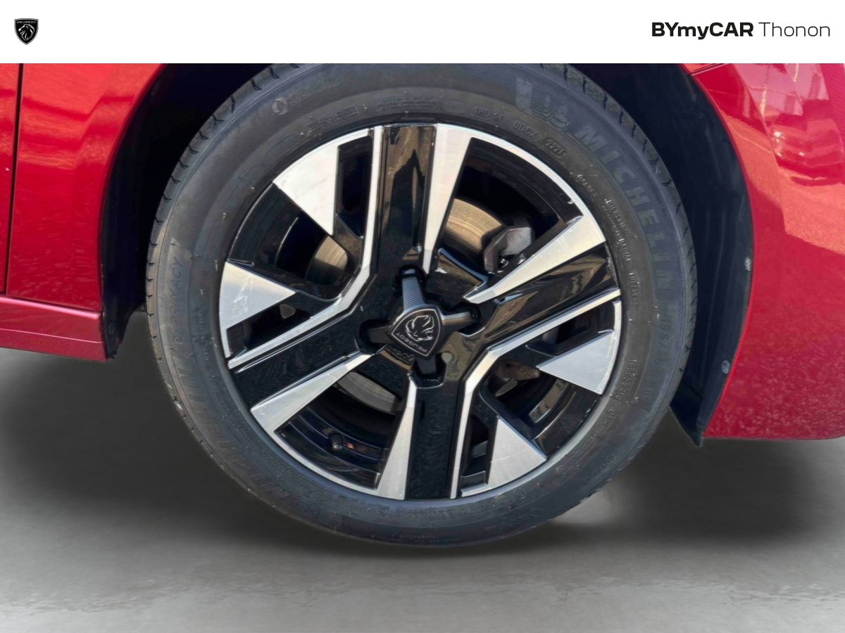 Peugeot 208 100 S&amp;S BVM6 — photo 17