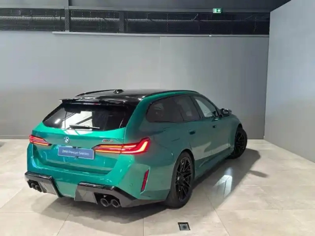 Bmw Serie 5 m5 touring 4.4 v8 phev 727ch (585+197) — photo 2