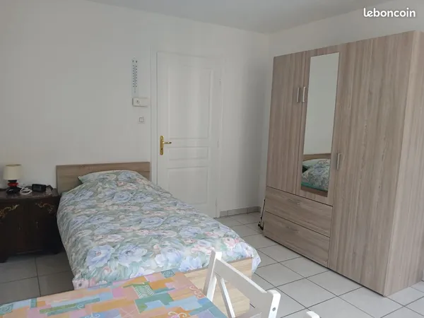 Location studio meublé