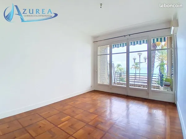 Bureaux 81 m² NICE