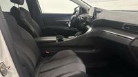 Peugeot 3008 HYBRID 225ch Allure Pack e-EAT8 — photo 15