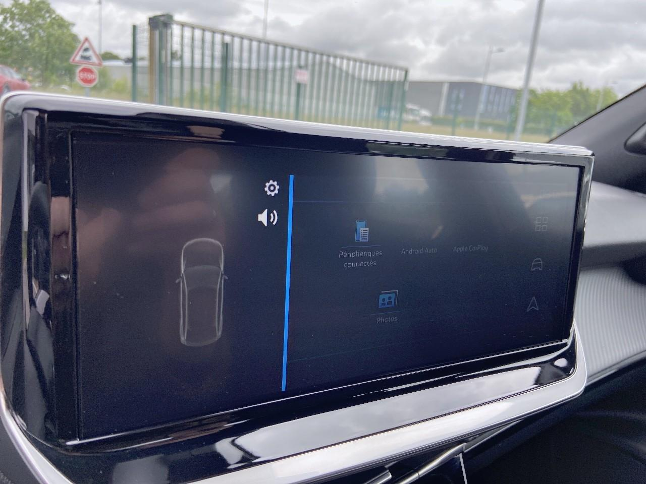 Peugeot 2008 hybrid 136 e-dcs6 style — photo 19