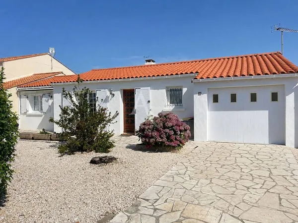 Maison de plain-pied 6 pièces 130 m²