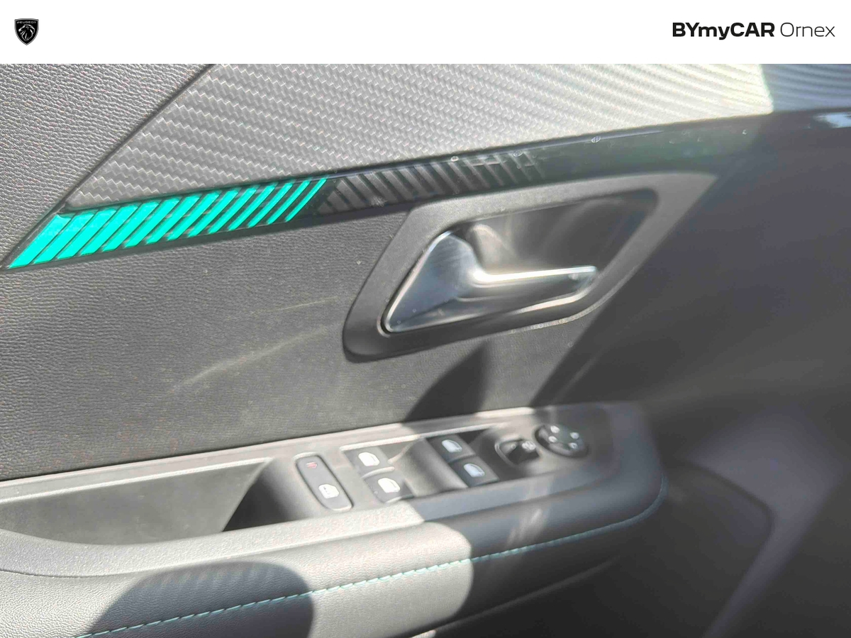 Peugeot 208 PureTech 100 S&amp;S EAT8 — photo 23