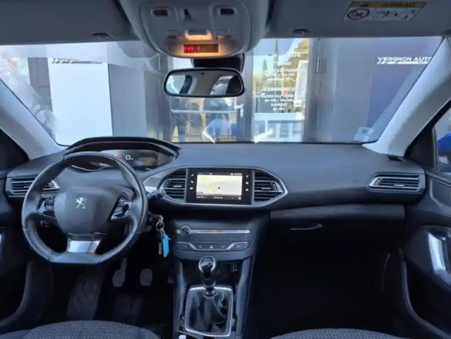 Peugeot 308 ii puretech 110 s&amp;s style — photo 22