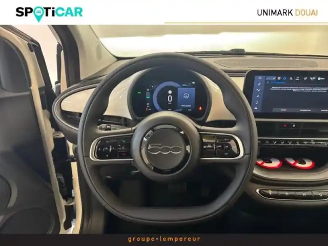Fiat 500 c e 118ch pack confort &amp; style my24 — photo 9