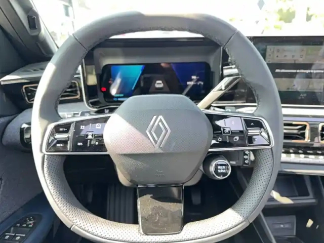 Renault 4 renault  e-tech electrique 150 ch autonomie confort — photo 13