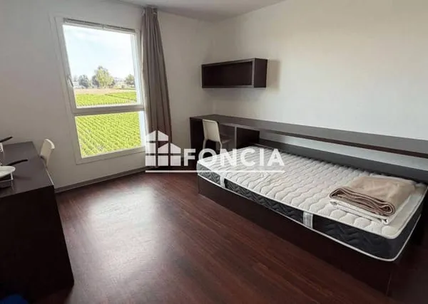 Studio 1 pièce 25 m²