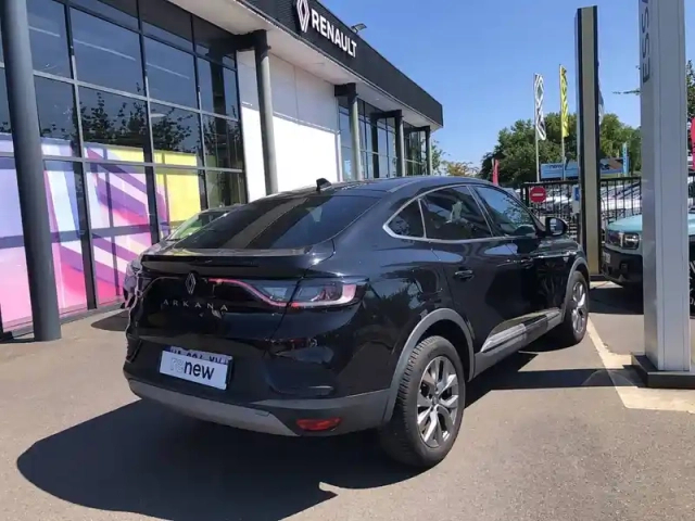 Renault Arkana mild hybrid 140 edc gsr2 — photo 3