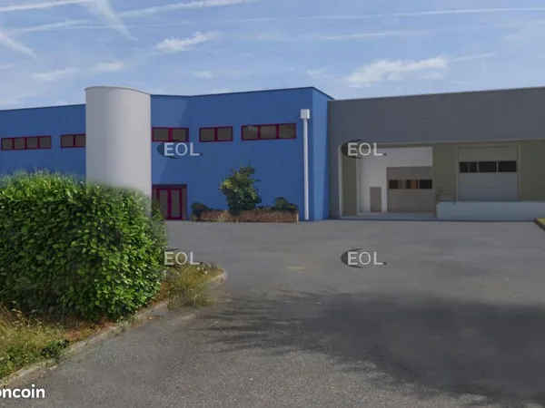 Local bureaux 2 508 m²
