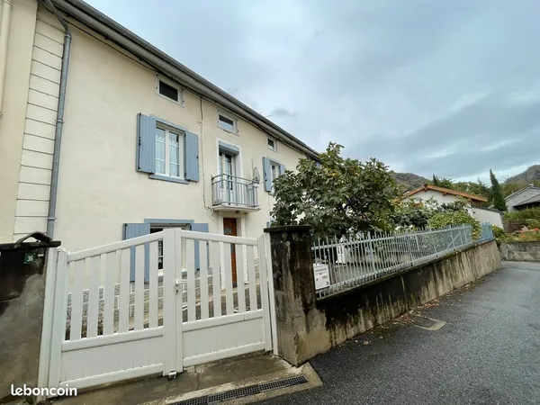 Maison mitoyenne de village
