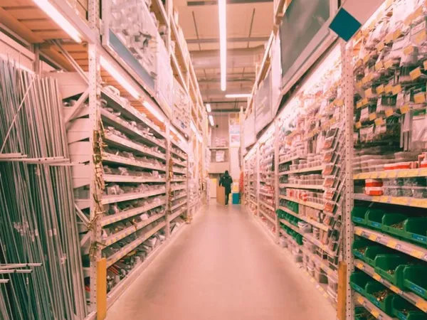 Magasin de bricolage - Cantal
