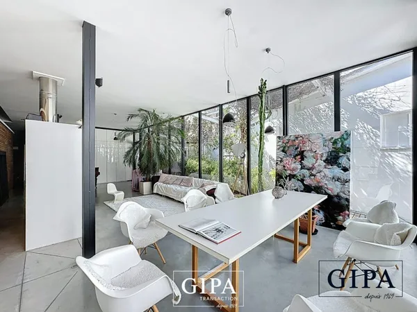 Maison 7 pièces 205 m²