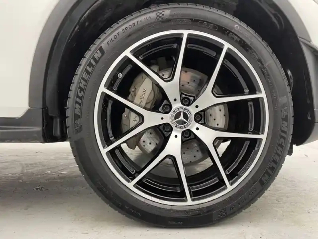 Mercedes Glc 300 e 9g-tronic 4matic — photo 36