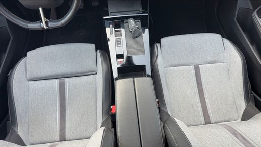 Opel Astra 1.5 D 130 EAT8 - Elegance – 2022 – 75779 km – Diesel – Boîte Automatique — photo 32