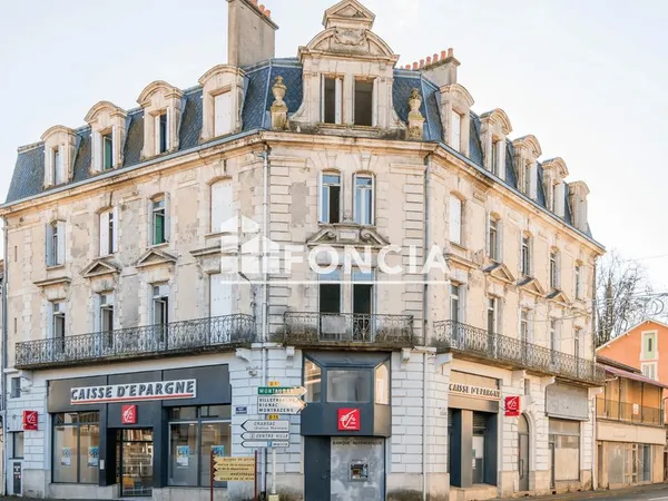 Aubin - immeuble de rapport à fort potentiel - 11 lots dont 9 appartements libres