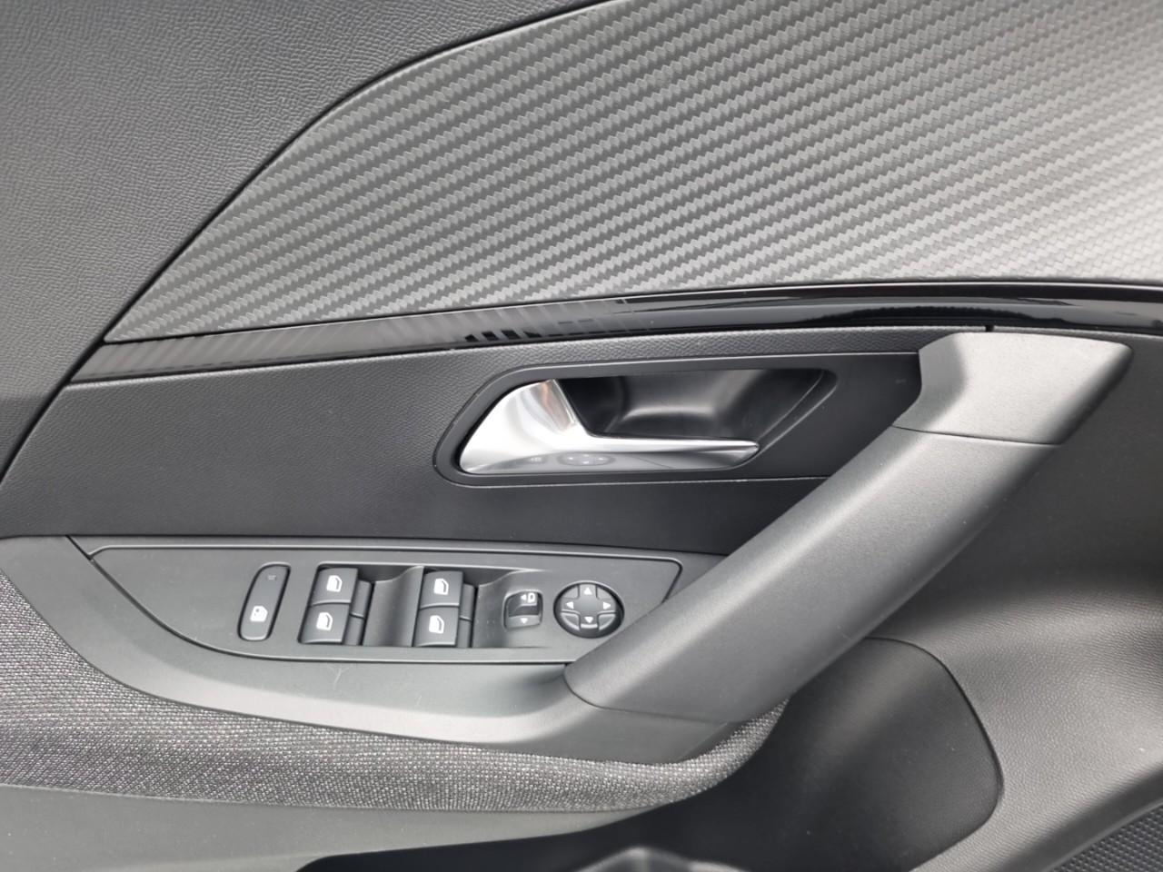 Peugeot 2008 100 s&s bvm6 style — photo 30